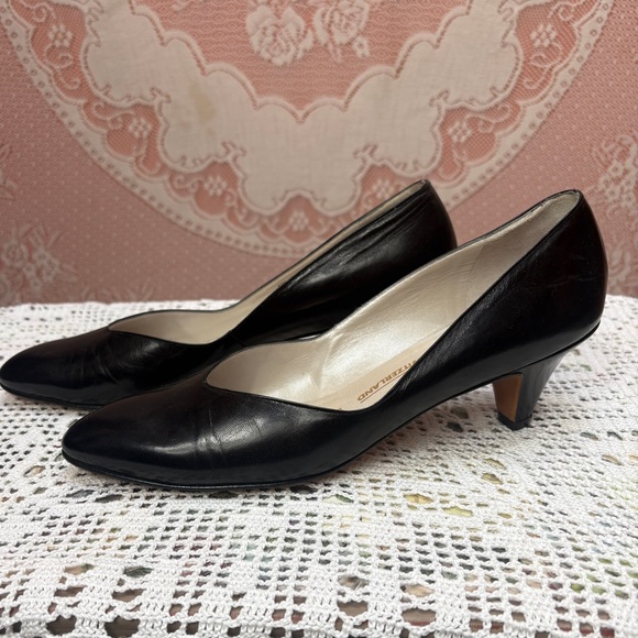 Bally Shoes - Bally Black Leather Kitten Heels | 9½ AA